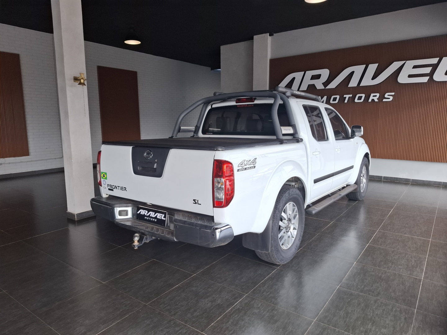 FRONTIER 2.5 SL 4X4 CD TURBO ELETRONIC DIESEL 4P AUTOMÁTICO