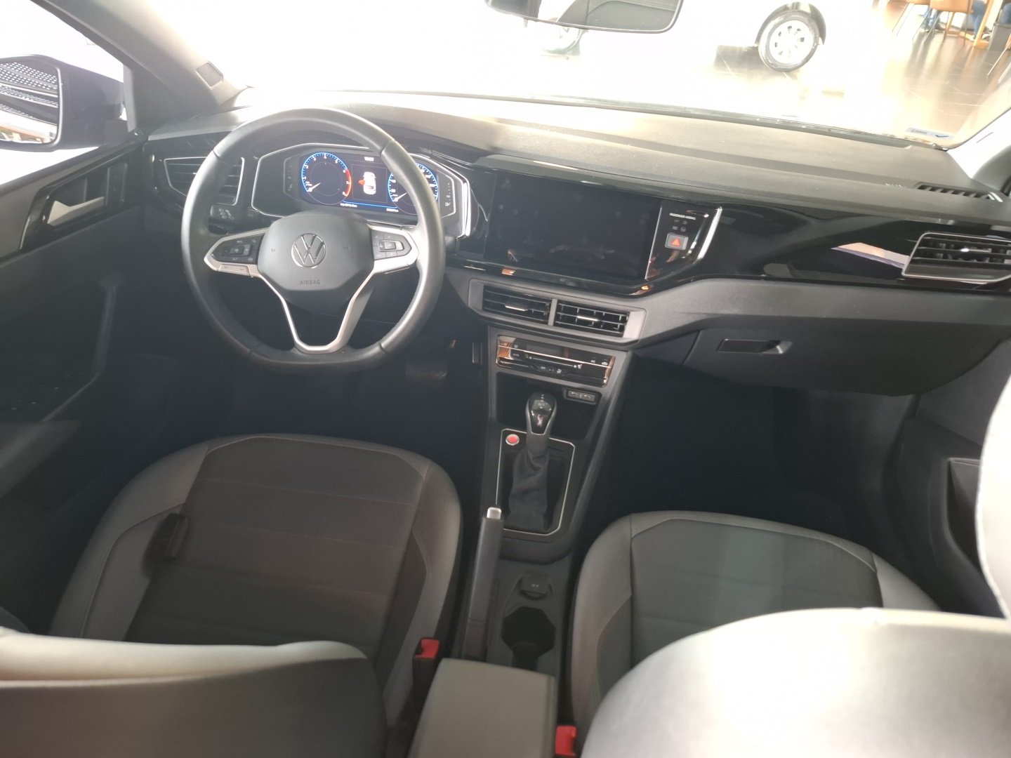 NIVUS 1.0 200 TSI TOTAL FLEX HIGHLINE AUTOMÁTICO