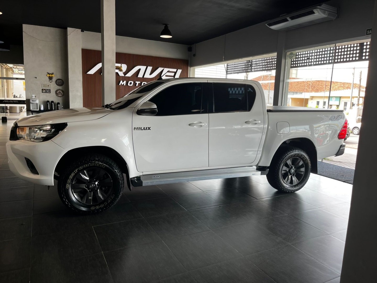 HILUX 2.8 POWER PACK 4X4 CD 16V DIESEL 4P MANUAL