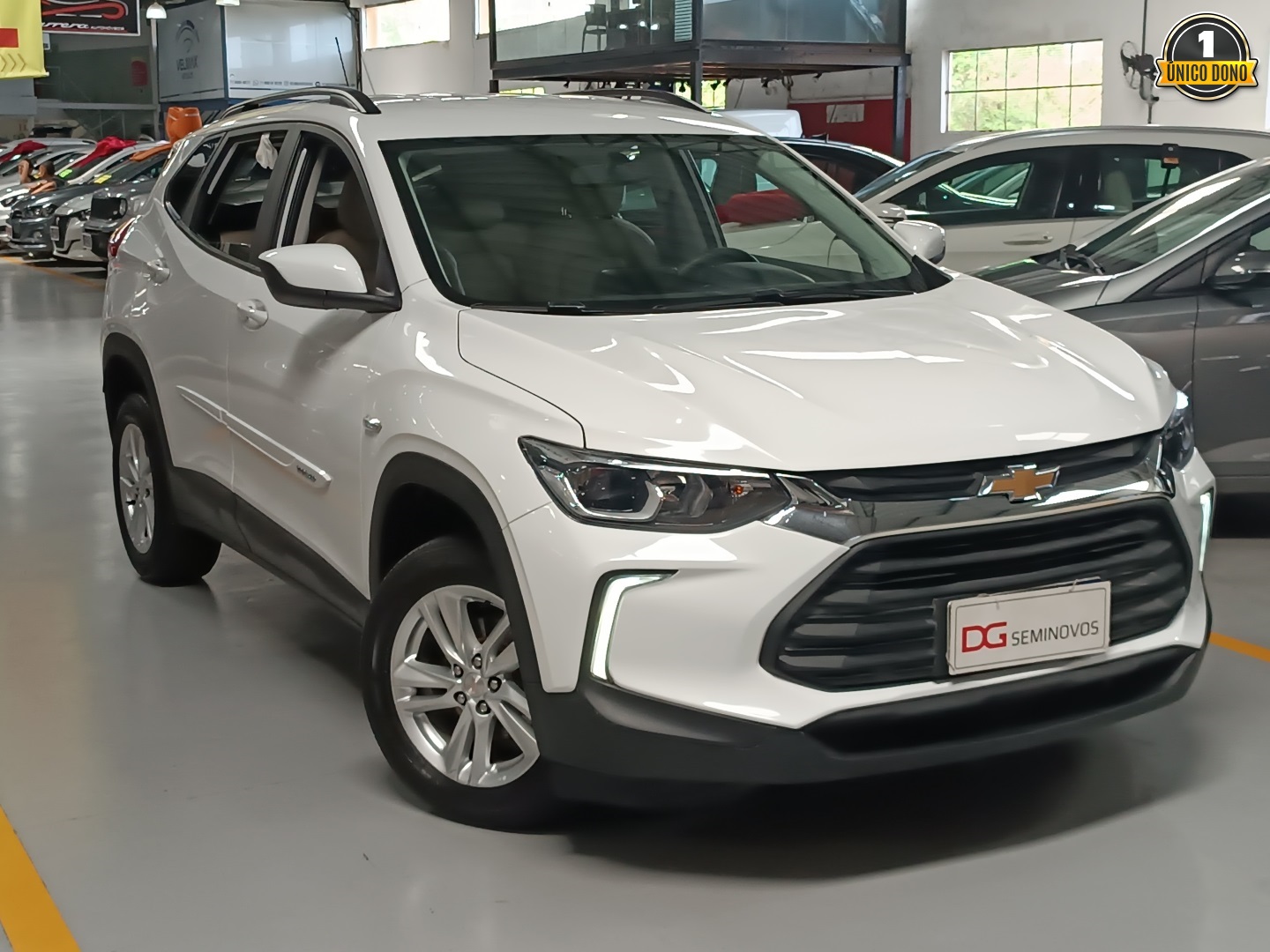 CHEVROLET TRACKER