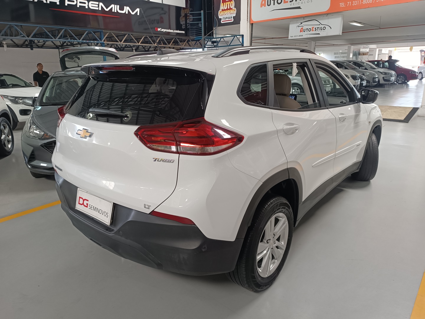 CHEVROLET TRACKER