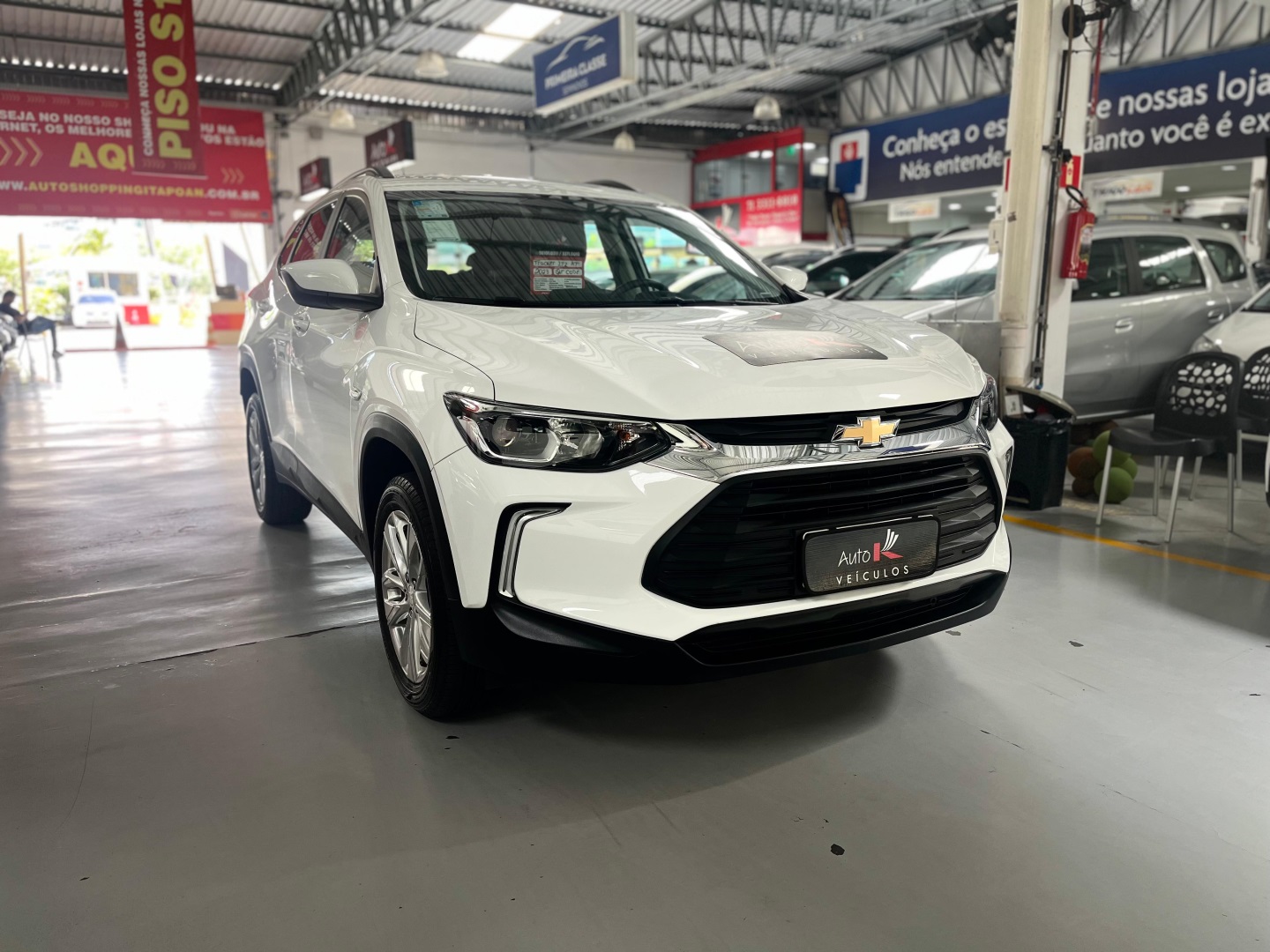 CHEVROLET TRACKER