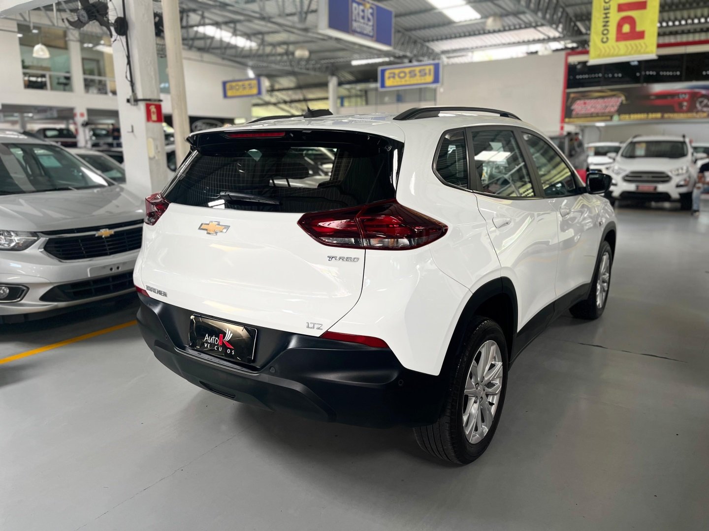 CHEVROLET TRACKER