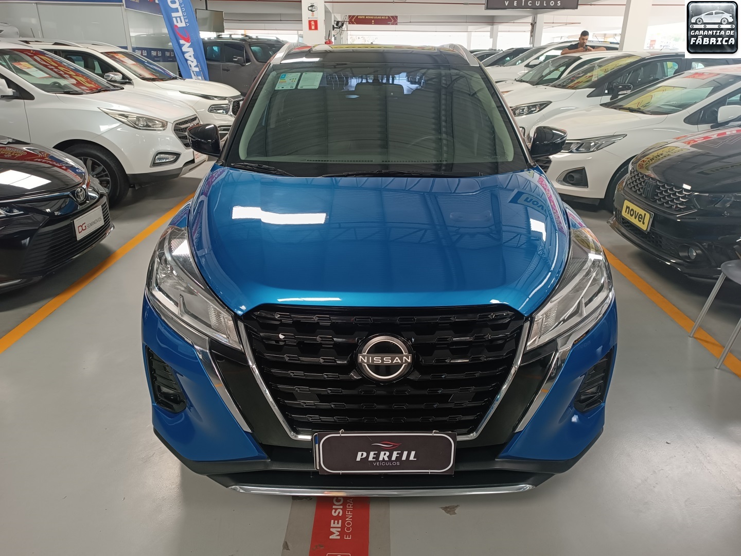 NISSAN KICKS