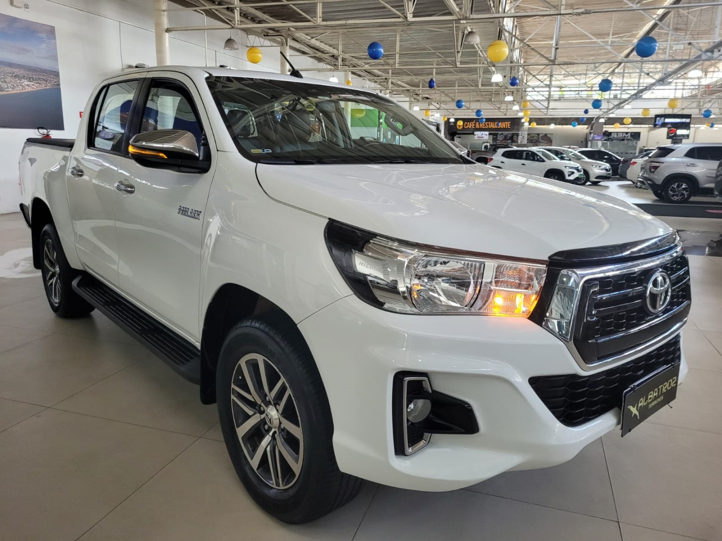 TOYOTA HILUX