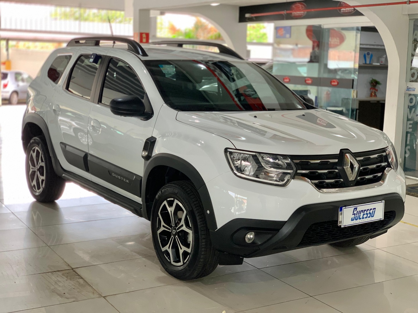 RENAULT DUSTER