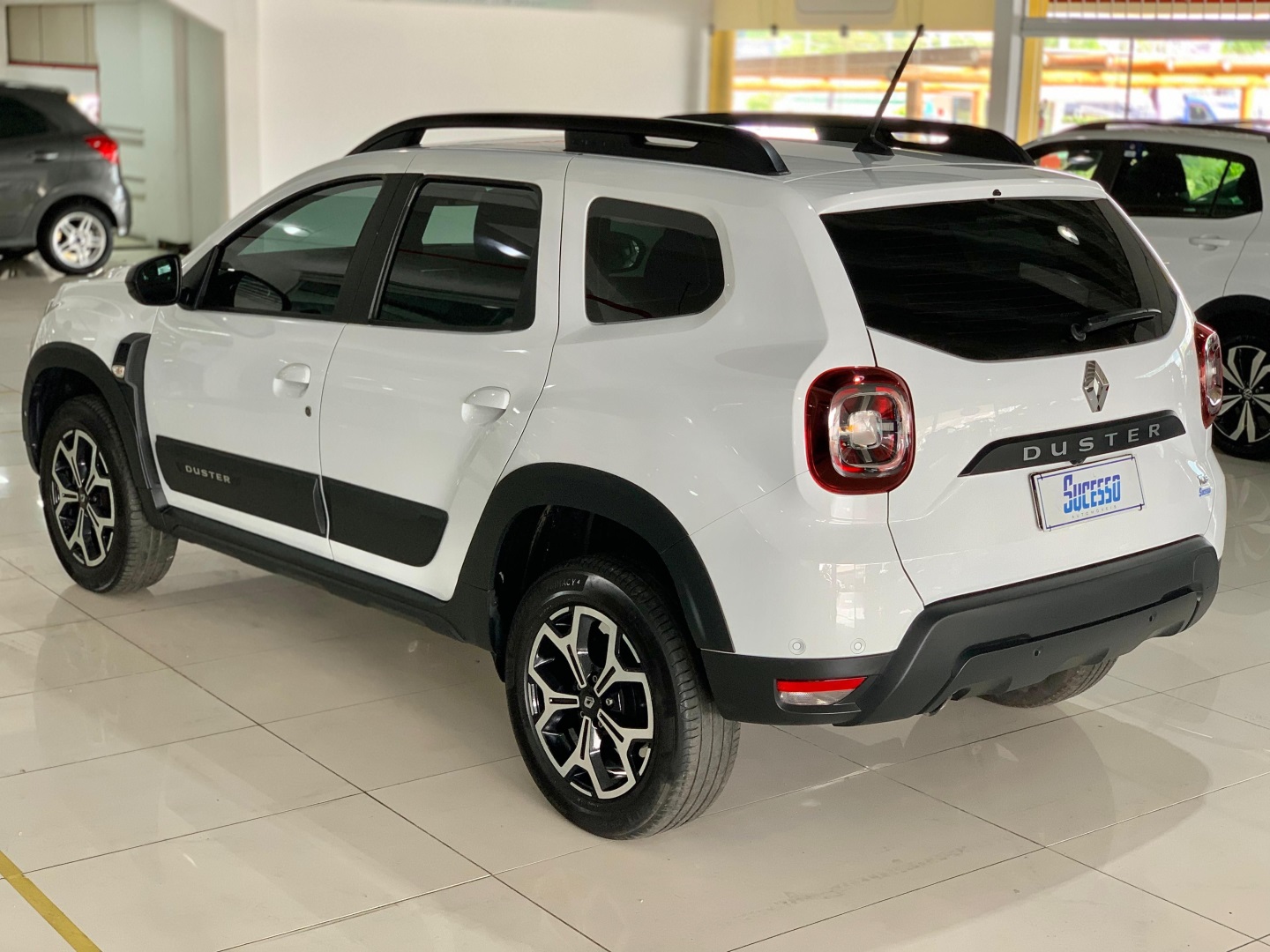 RENAULT DUSTER