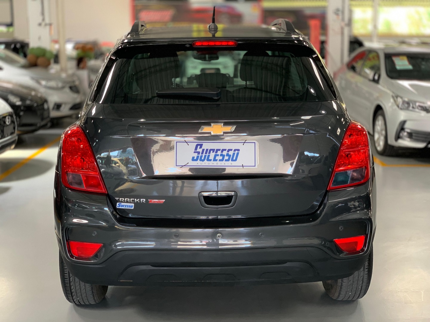 CHEVROLET TRACKER