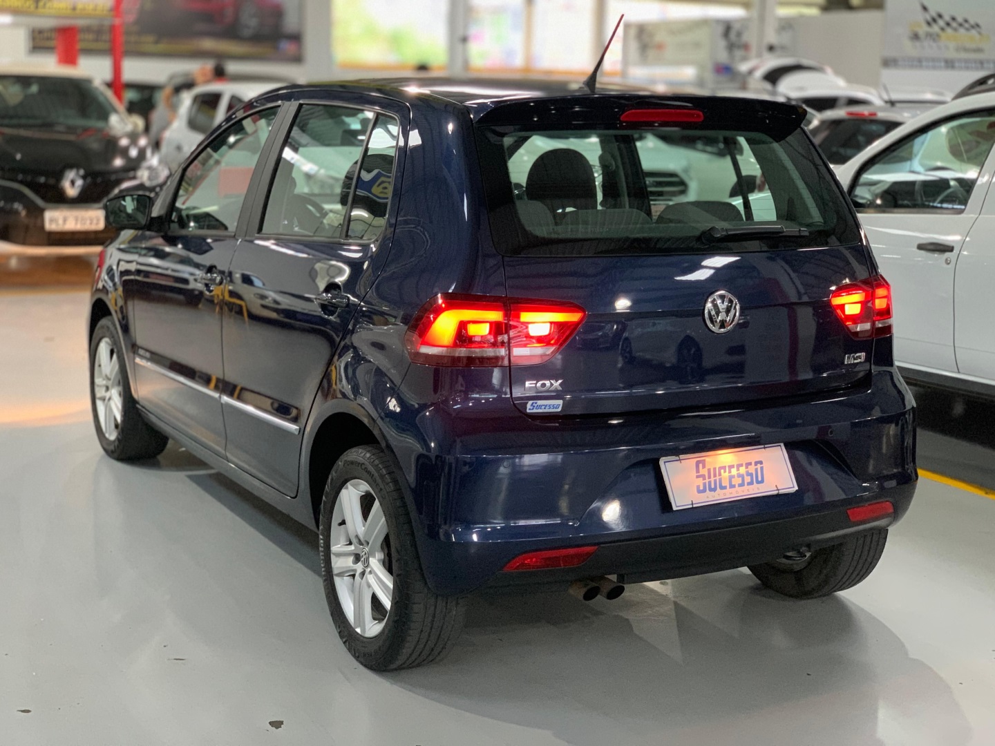 VOLKSWAGEN FOX