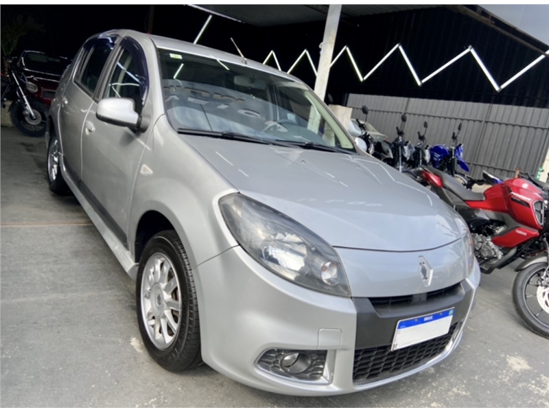 CARIOCA VEICULOS RENAULT SANDERO 2014 1 6 PRIVILÉGE 8V HI FLEX 4P