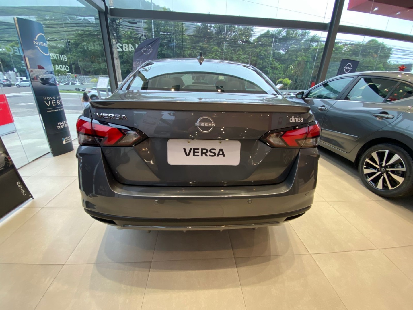 VERSA 1.6 16V FLEX EXCLUSIVE XTRONIC