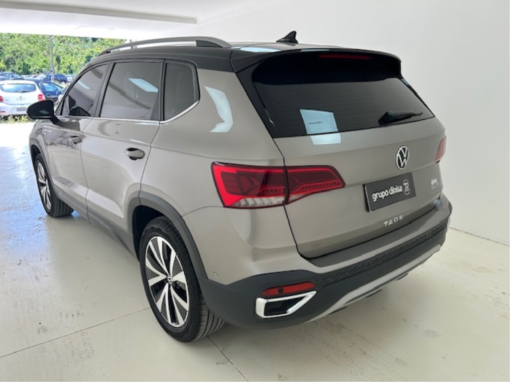 TAOS 1.4 250 TSI TOTAL FLEX HIGHLINE AUTOMÁTICO