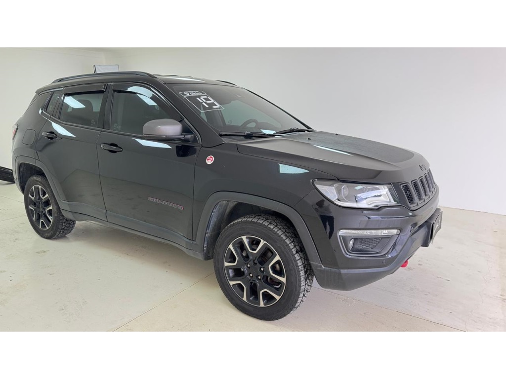 COMPASS 2.0 16V DIESEL TRAILHAWK 4X4 AUTOMÁTICO