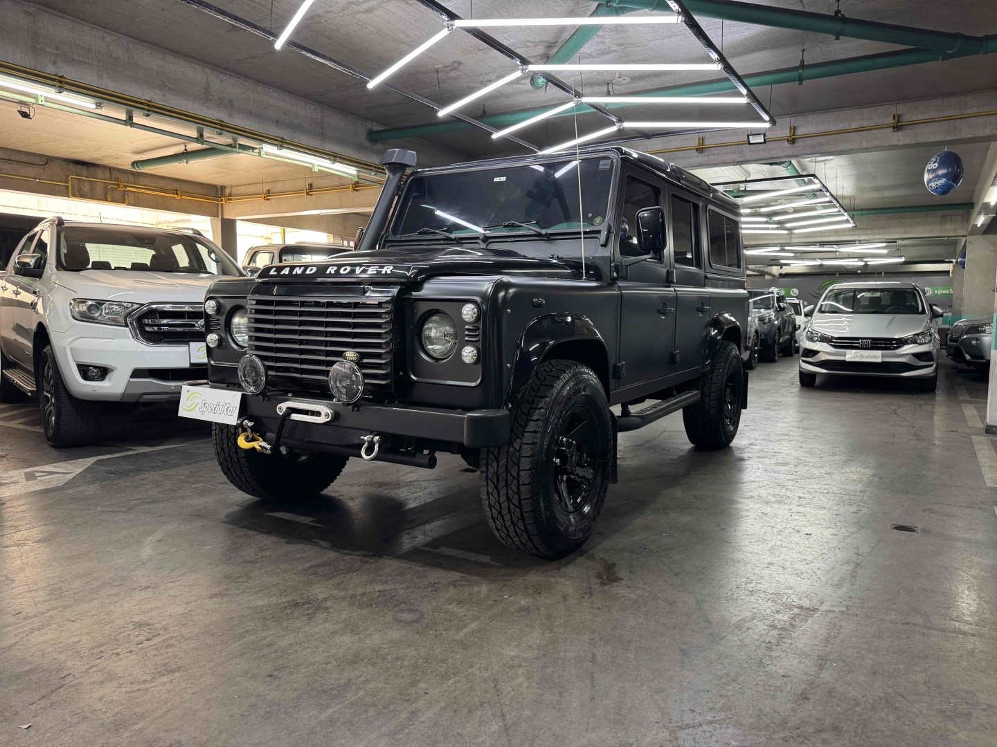 LAND ROVER DEFENDER 2.4 110 SW 4X4 TURBO DIESEL 4P MANUAL