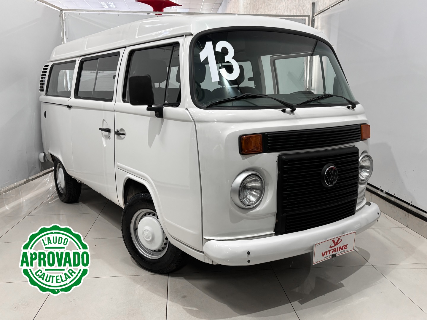 VOLKSWAGEN KOMBI 1.4 MI STD LOTAÇÃO 8V FLEX 3P MANUAL