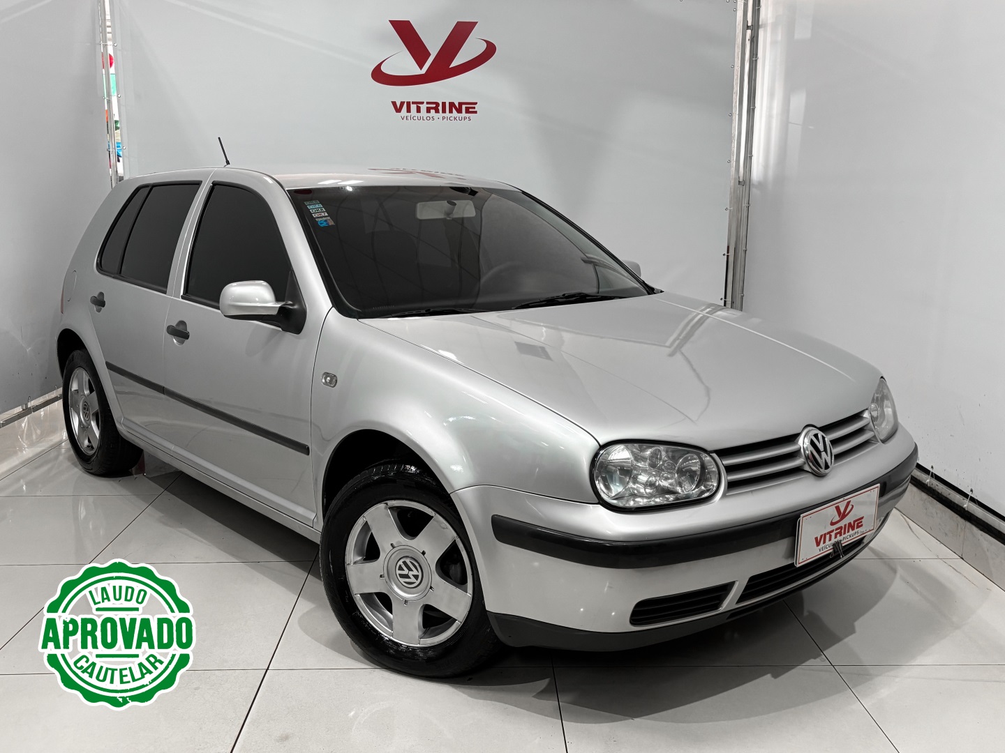 VOLKSWAGEN GOLF 1.6 MI 8V GASOLINA 4P MANUAL