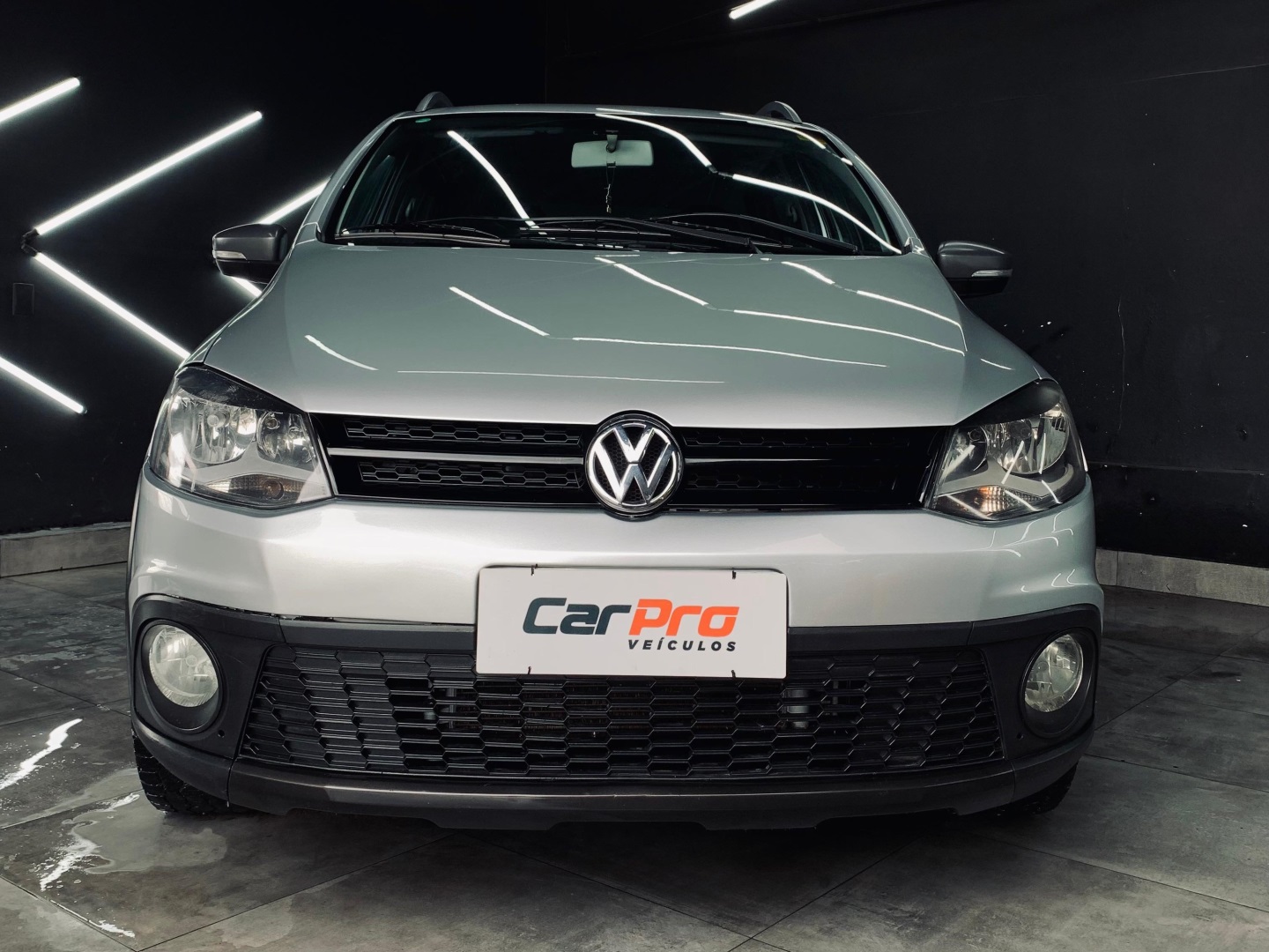 VOLKSWAGEN CROSSFOX 1.6 MI FLEX 8V 4P MANUAL