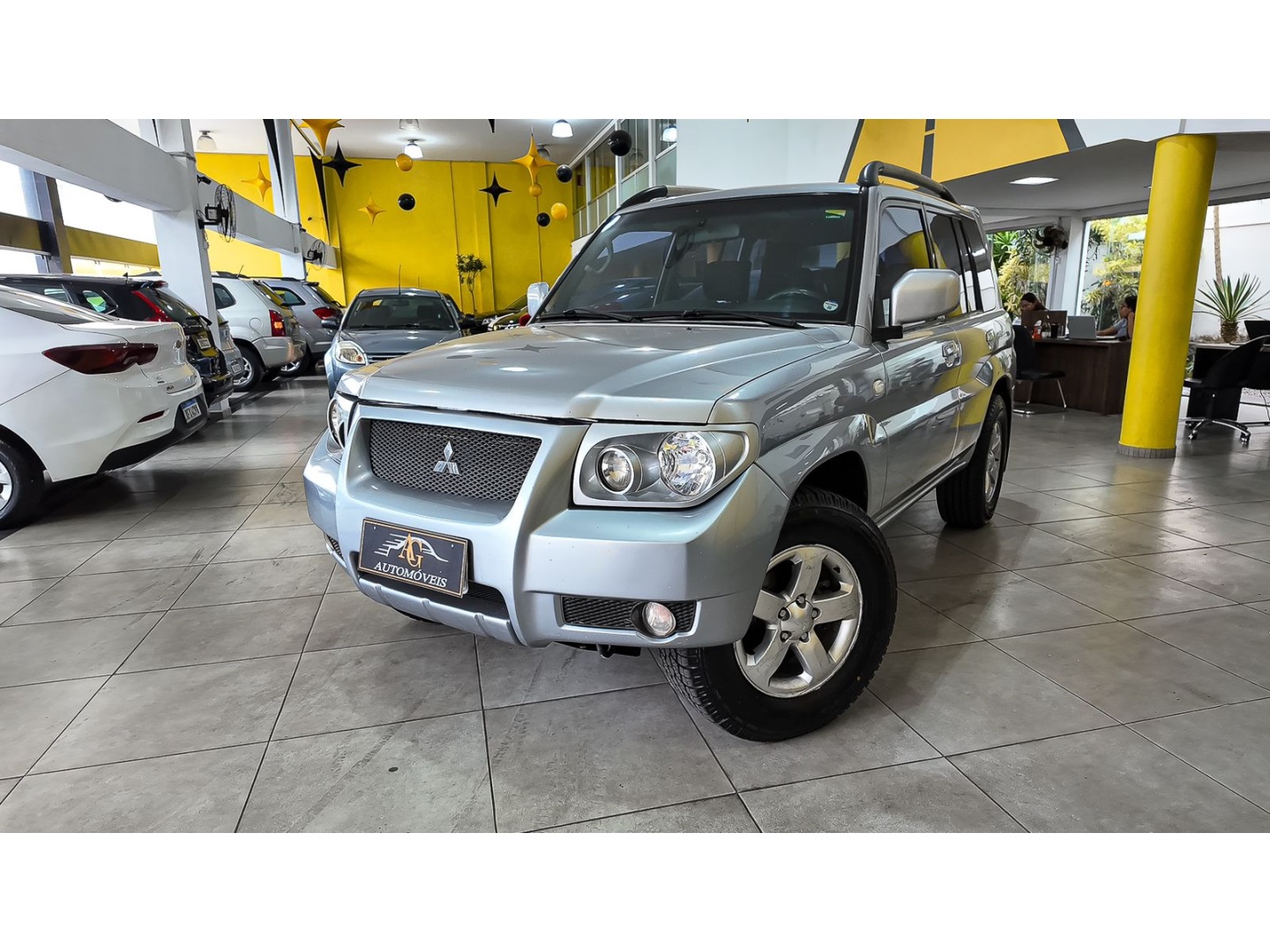 MITSUBISHI PAJERO TR4 2.0 GLS 4X4 16V FLEX 4P MANUAL