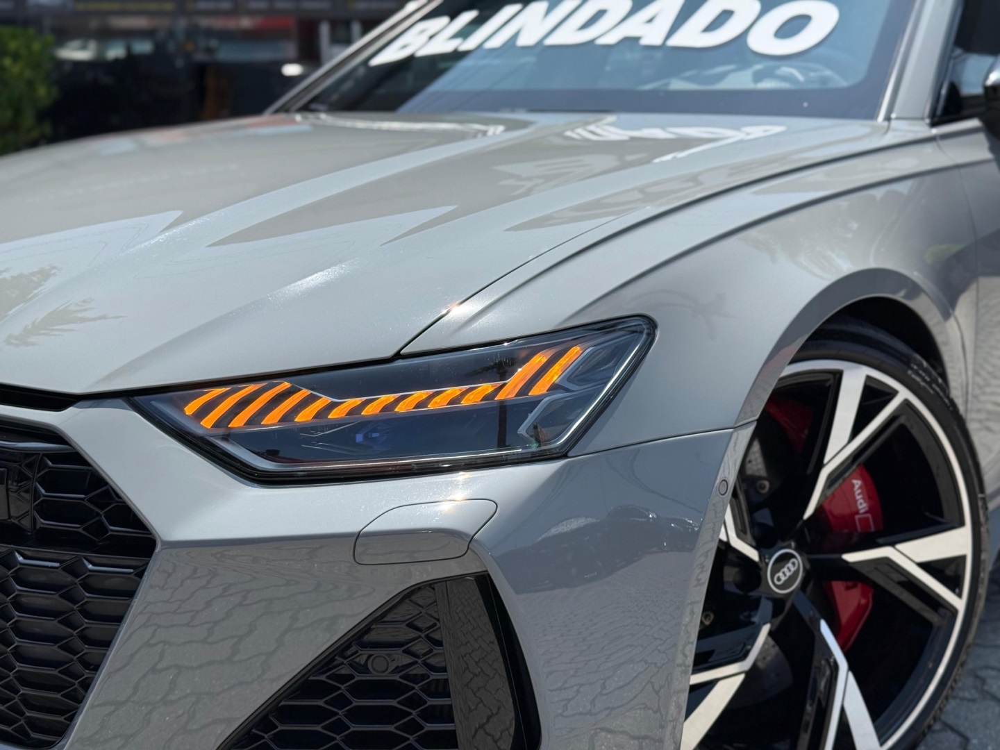 AUDI RS6 4.0 AVANT V8 TWINTURBO MHEV TIPTRONIC