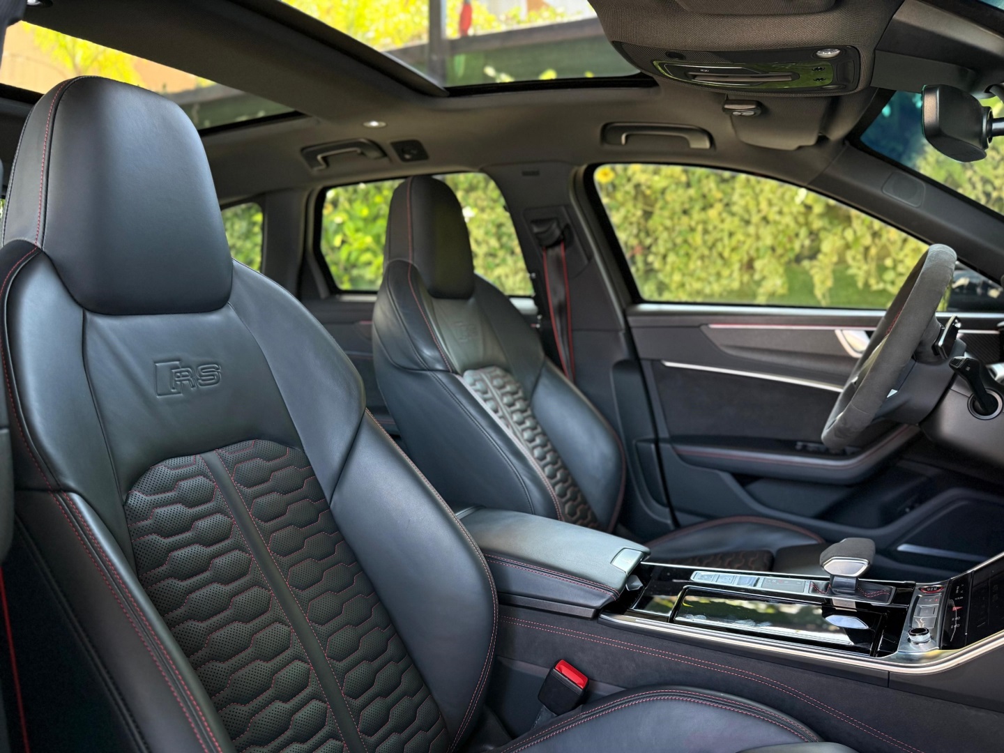 AUDI RS6 4.0 AVANT V8 TWINTURBO MHEV TIPTRONIC