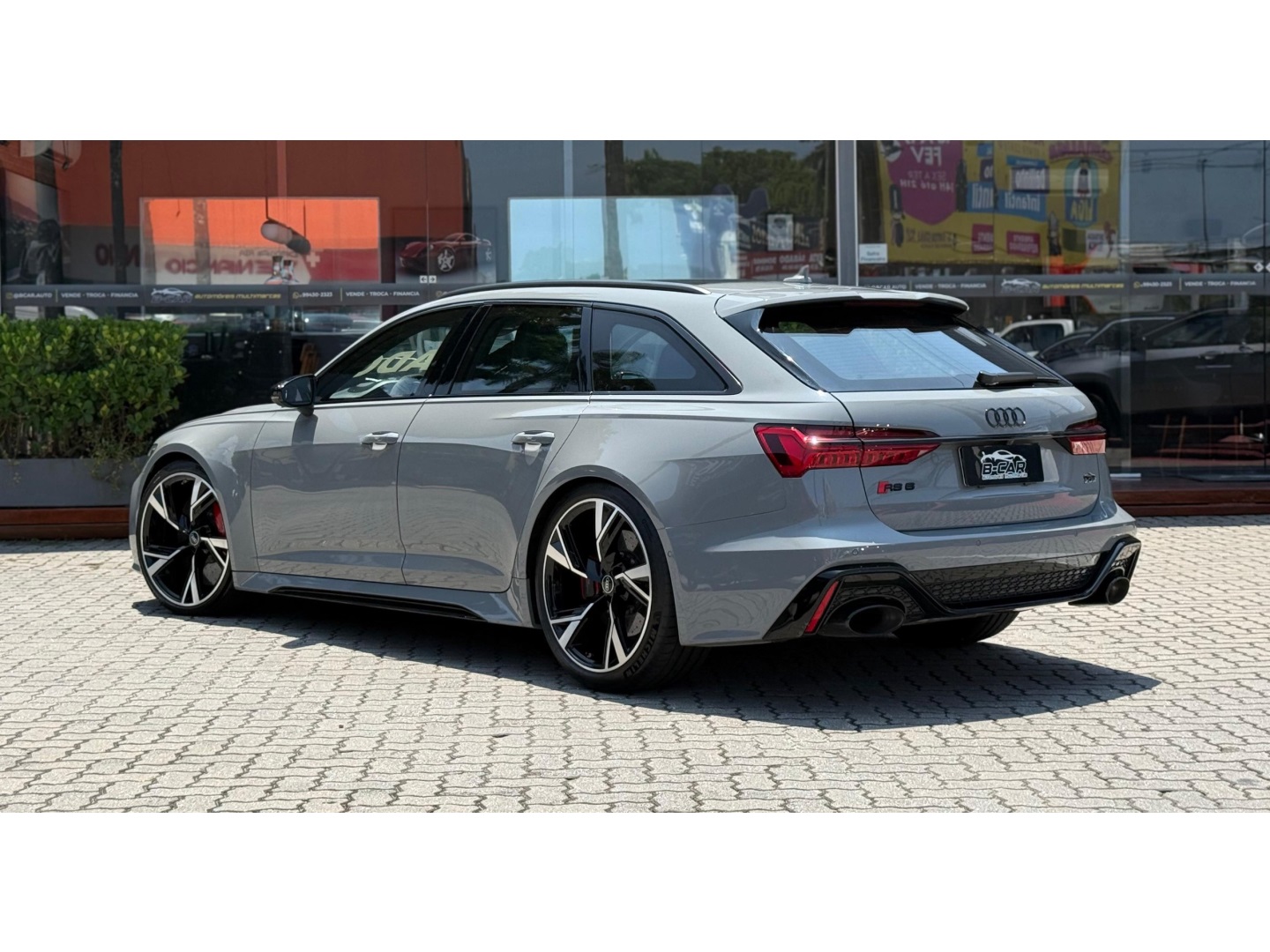 AUDI RS6 4.0 AVANT V8 TWINTURBO MHEV TIPTRONIC