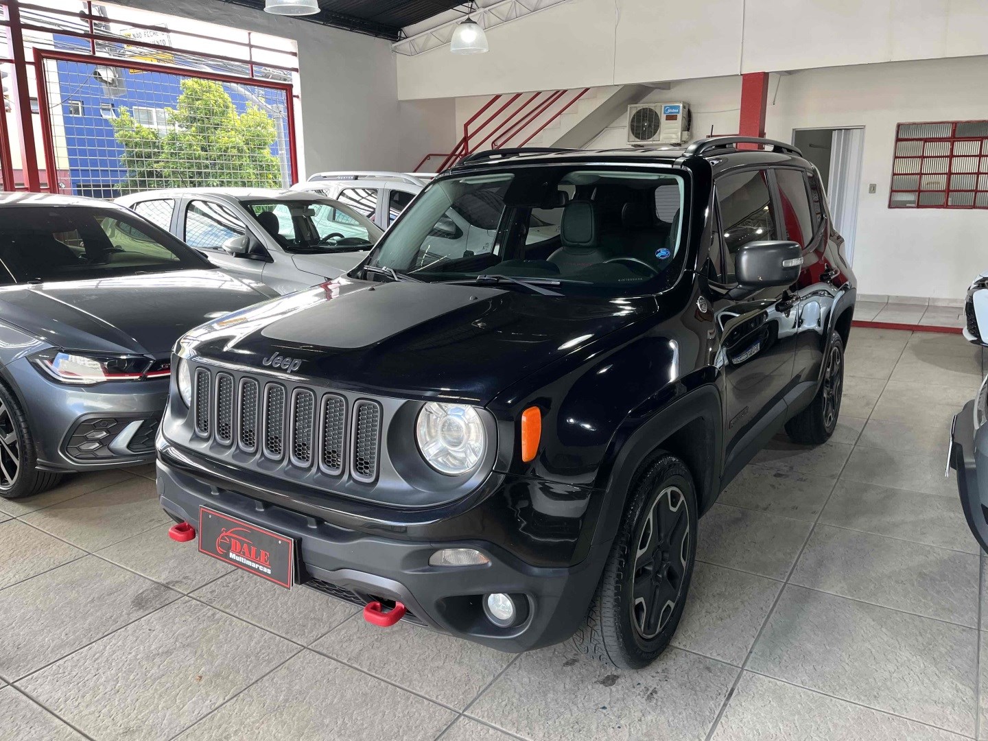 JEEP RENEGADE 2.0 16V TURBO DIESEL TRAILHAWK 4P 4X4 AUTOMÁTICO