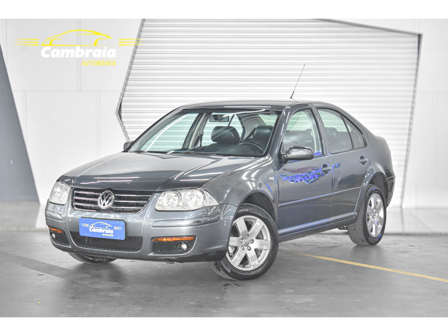 VOLKSWAGEN BORA 2.0 MI 8V GASOLINA 4P TIPTRONIC