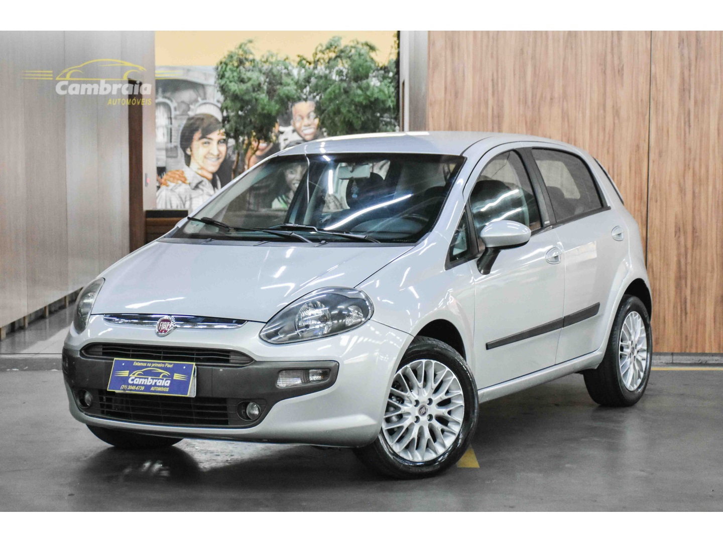 FIAT PUNTO 1.6 ESSENCE 16V FLEX 4P AUTOMATIZADO