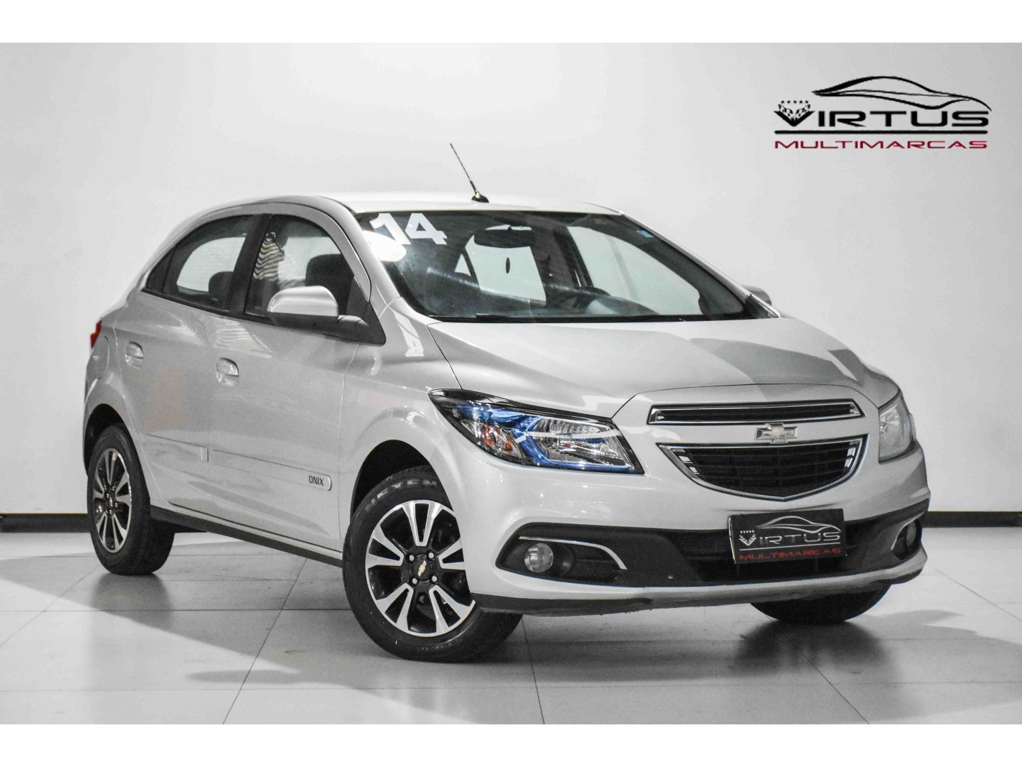 CHEVROLET ONIX 1.4 MPFI LTZ 8V FLEX 4P MANUAL