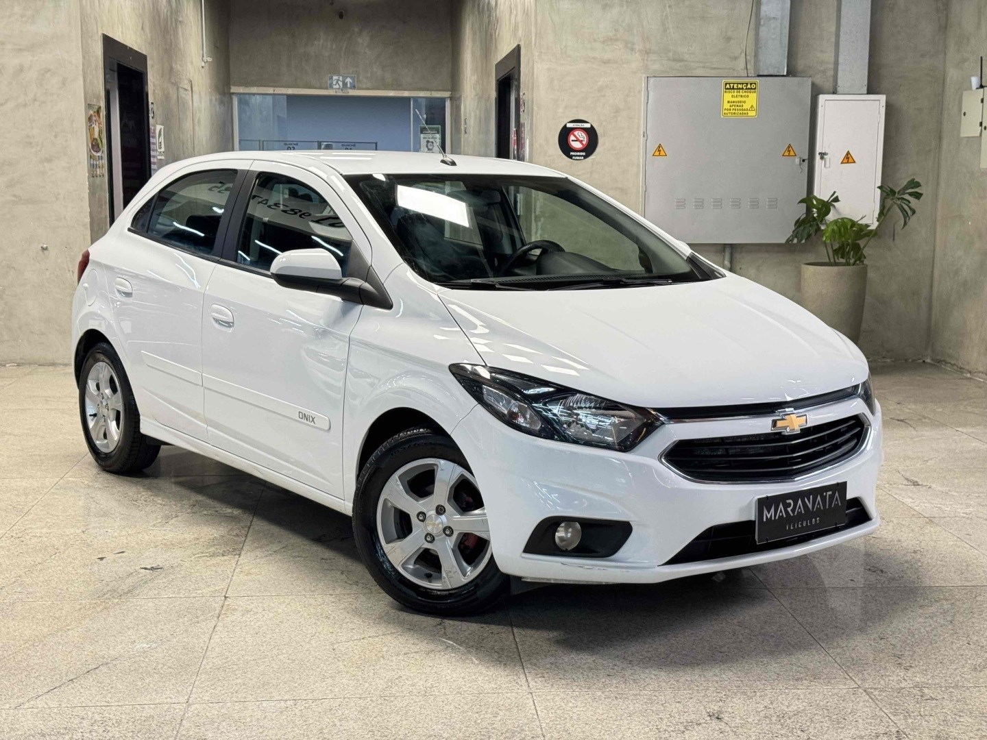 CHEVROLET ONIX 1.4 MPFI LT 8V FLEX 4P AUTOMÁTICO