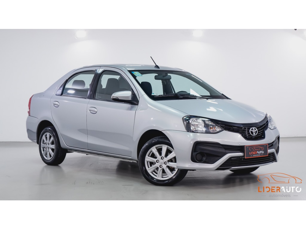 TOYOTA ETIOS 1.5 X PLUS SEDAN 16V FLEX 4P MANUAL