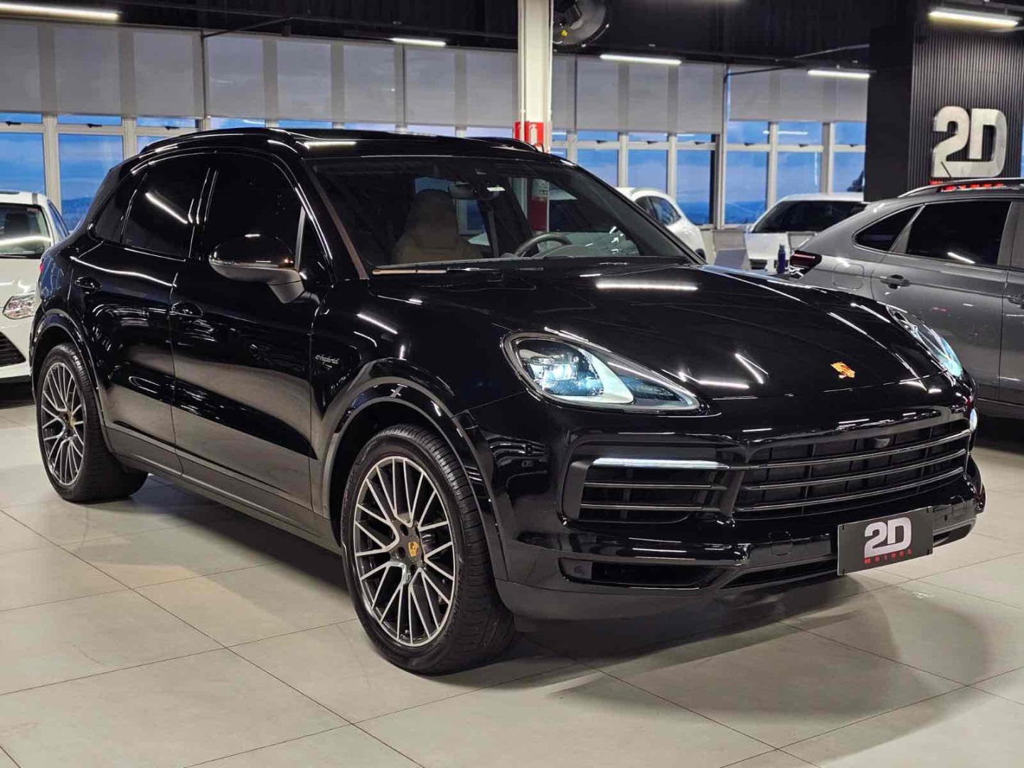 PORSCHE CAYENNE 3.0 V6 E-HYBRID PLATINUM EDITION AWD TIPTRONIC S