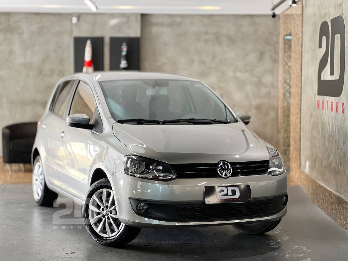 VOLKSWAGEN FOX 1.6 MI 8V FLEX 4P MANUAL
