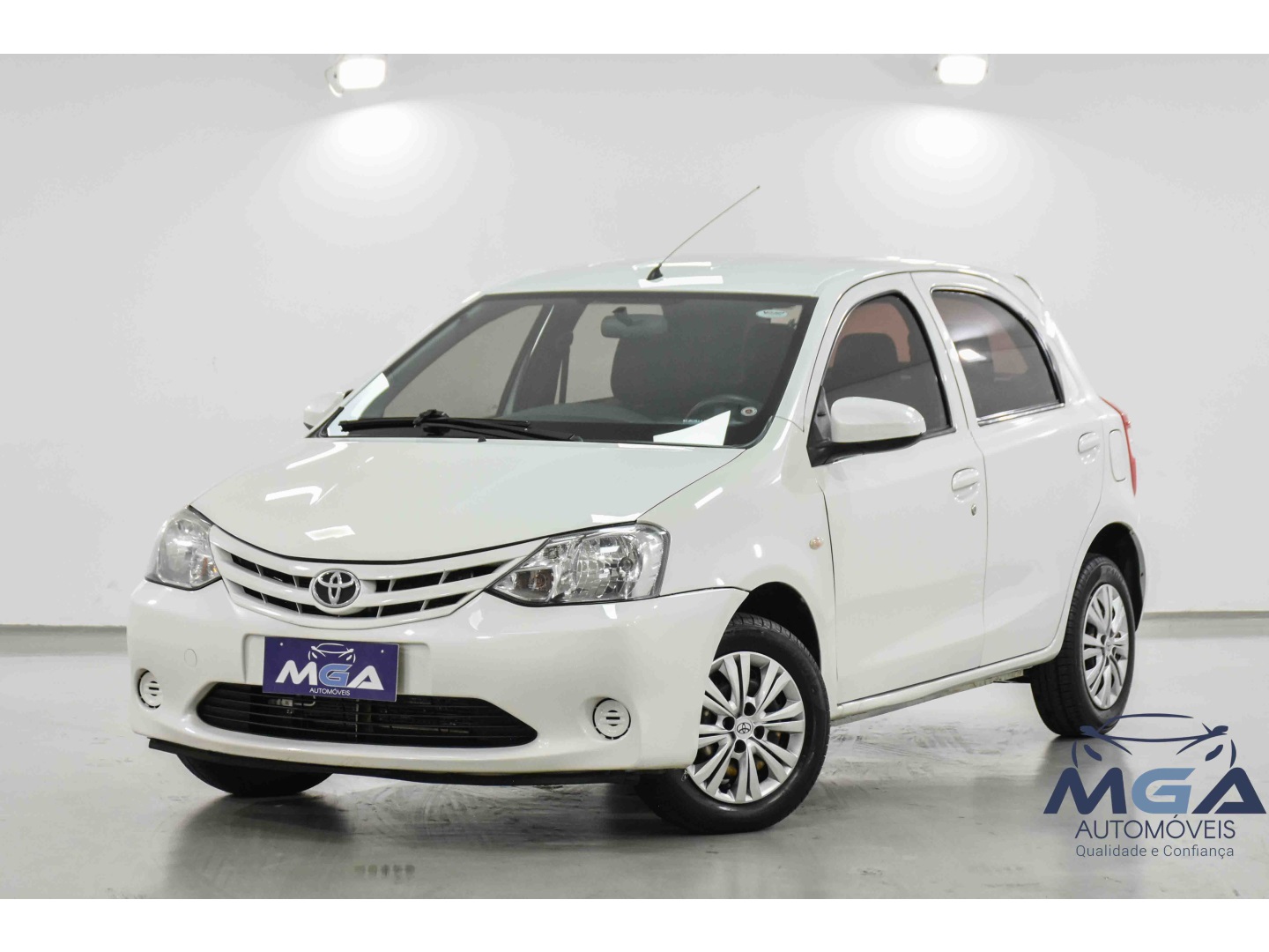 TOYOTA ETIOS 1.3 X 16V FLEX 4P MANUAL