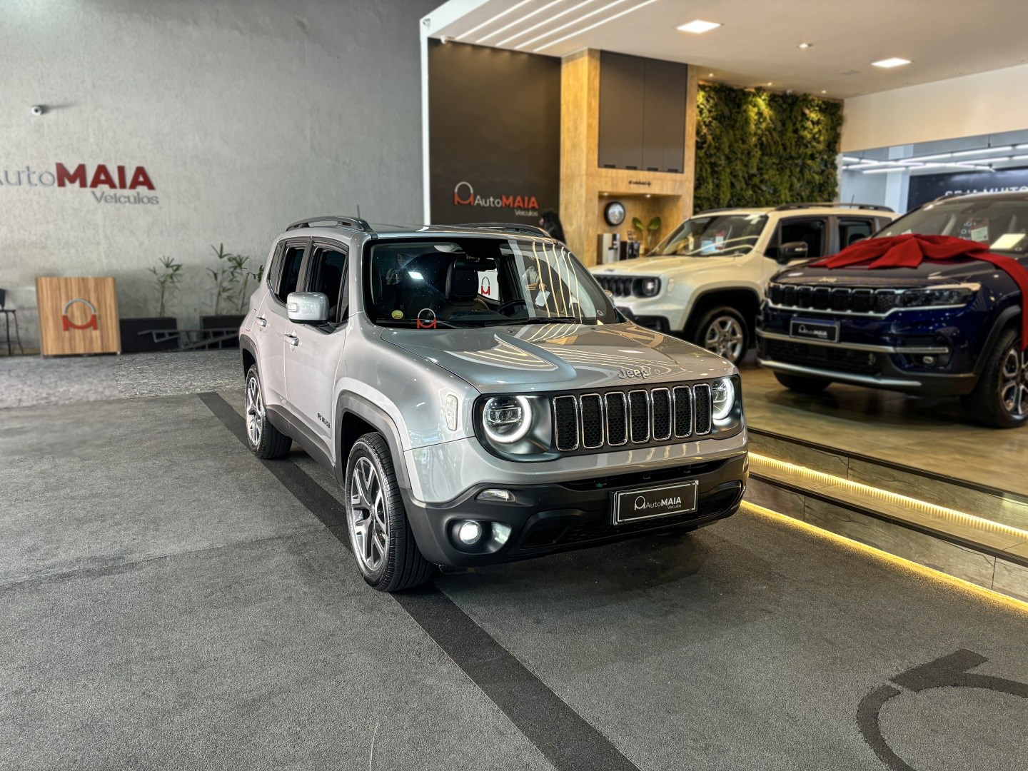 JEEP RENEGADE 1.8 16V FLEX LONGITUDE 4P AUTOMÁTICO