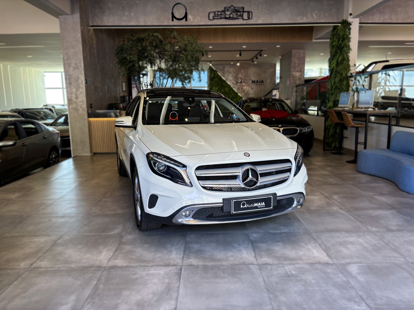 MERCEDES-BENZ GLA 200 1.6 CGI ENDURO 16V TURBO FLEX 4P AUTOMÁTICO