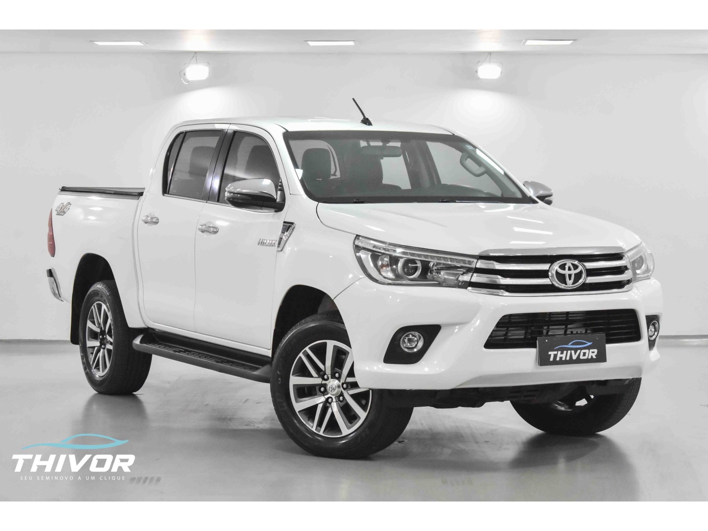 TOYOTA HILUX 2.8 SRX 4X4 CD 16V DIESEL 4P AUTOMÁTICO