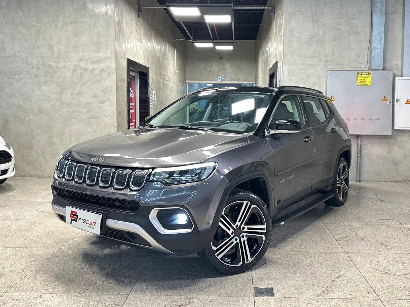 JEEP COMPASS 2.0 TD380 TURBO DIESEL LIMITED AT9