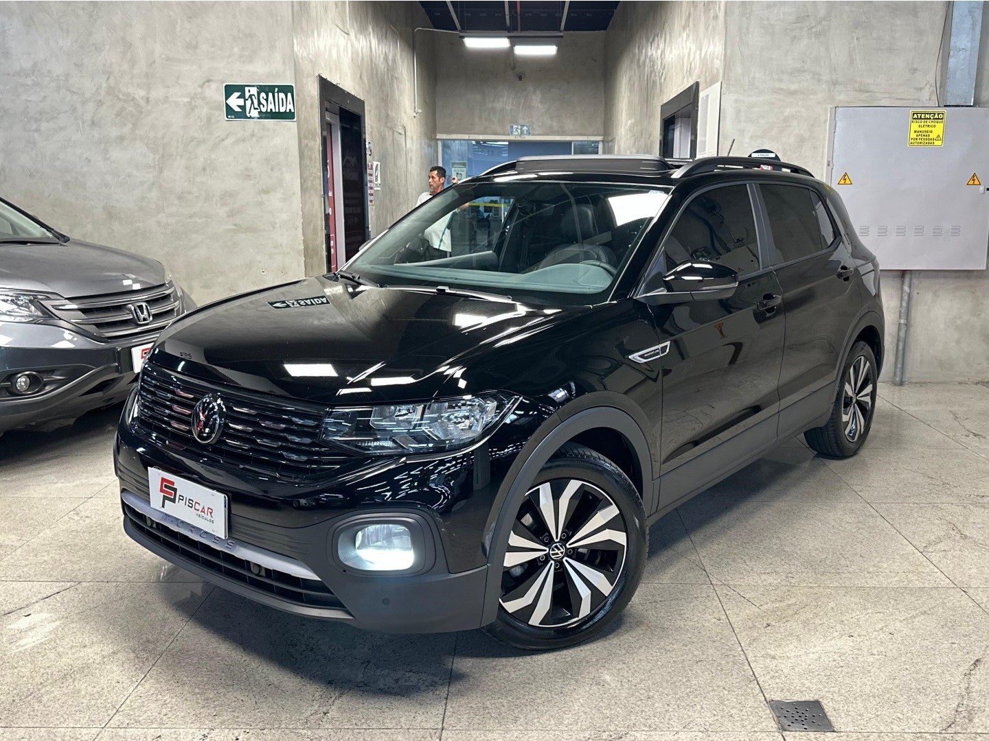 VOLKSWAGEN T-CROSS 1.0 200 TSI TOTAL FLEX COMFORTLINE AUTOMÁTICO