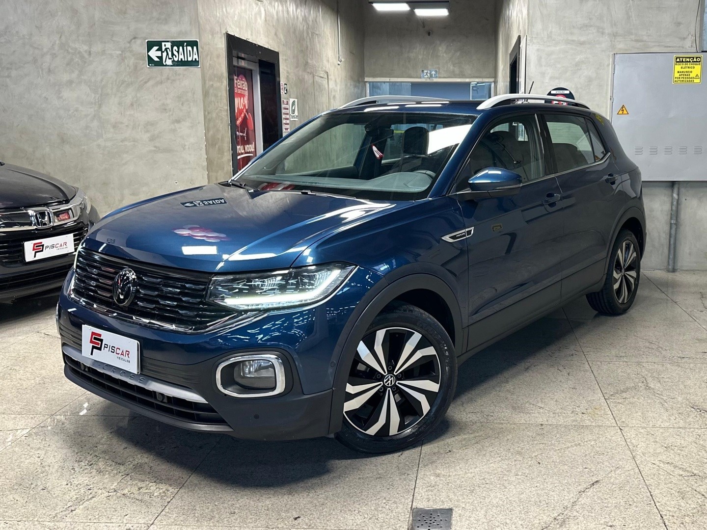 VOLKSWAGEN T-CROSS 1.4 250 TSI TOTAL FLEX HIGHLINE AUTOMÁTICO
