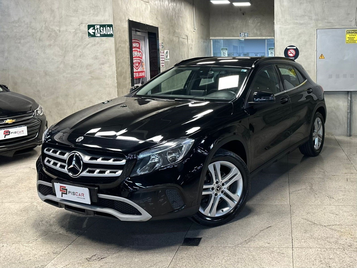 MERCEDES-BENZ GLA 200 1.6 CGI FLEX STYLE 7G-DCT