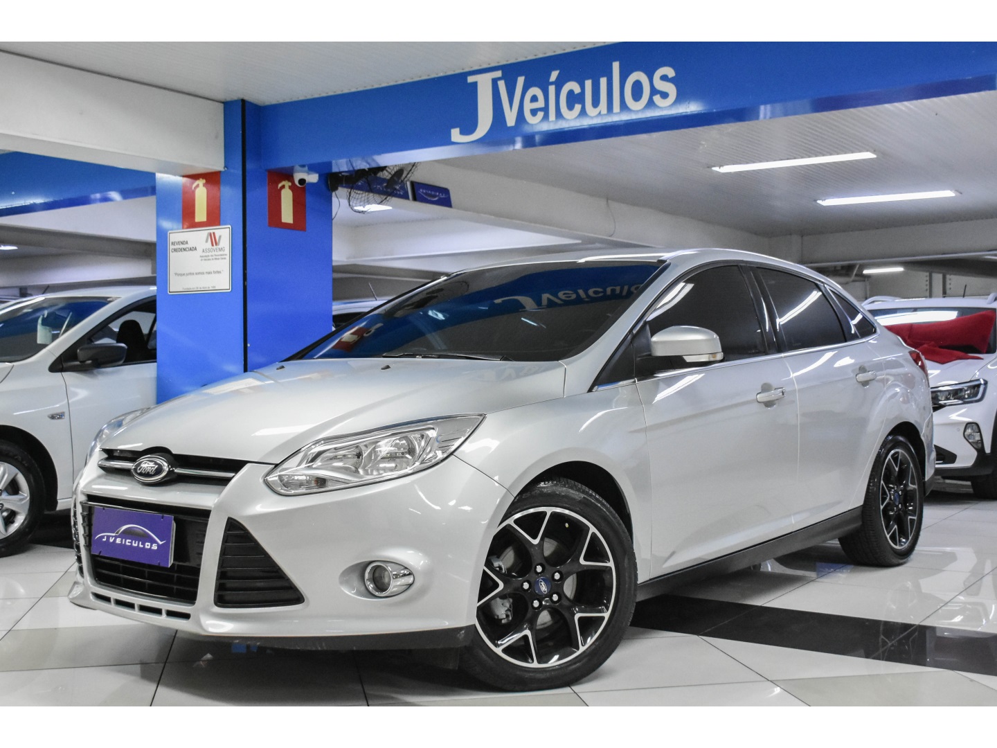 FORD FOCUS 2.0 TITANIUM 16V FLEX 4P POWERSHIFT