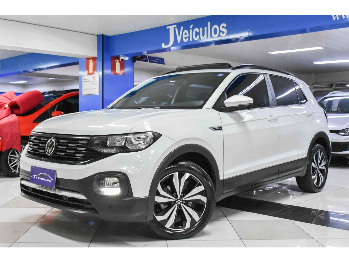 VOLKSWAGEN T-CROSS 1.0 200 TSI TOTAL FLEX COMFORTLINE AUTOMÁTICO