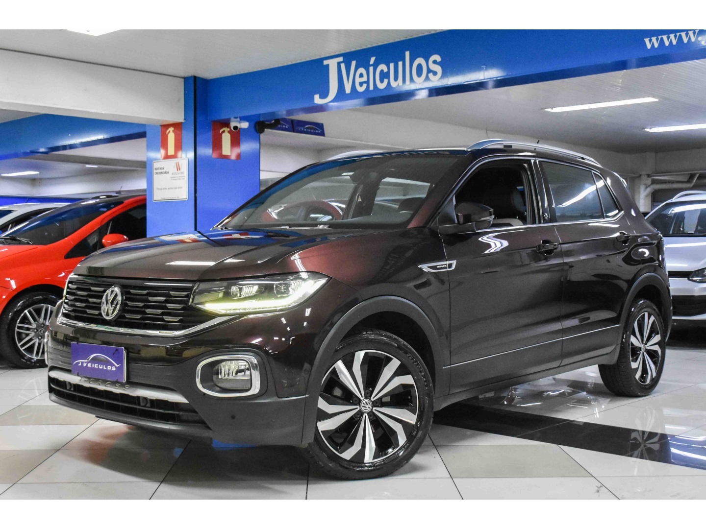 VOLKSWAGEN T-CROSS 1.4 250 TSI TOTAL FLEX HIGHLINE AUTOMÁTICO