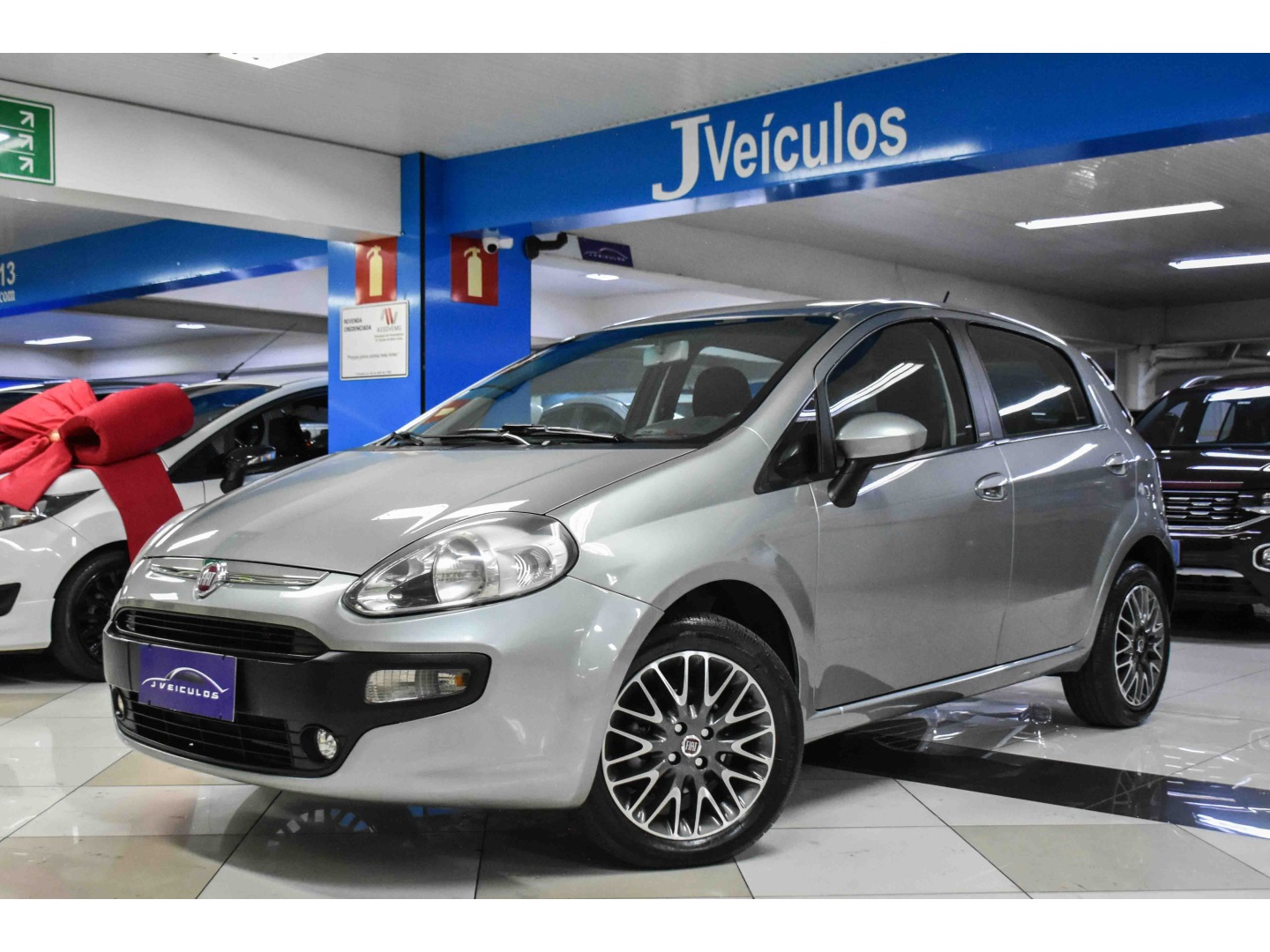 FIAT PUNTO 1.6 ESSENCE 16V FLEX 4P MANUAL