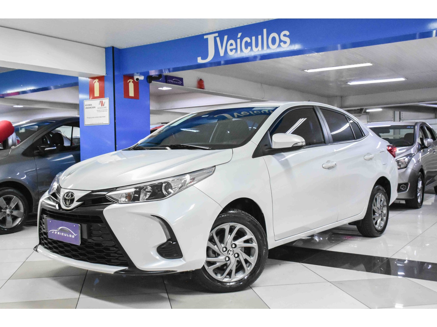 TOYOTA YARIS 1.5 16V FLEX SEDAN XS CONNECT MULTIDRIVE