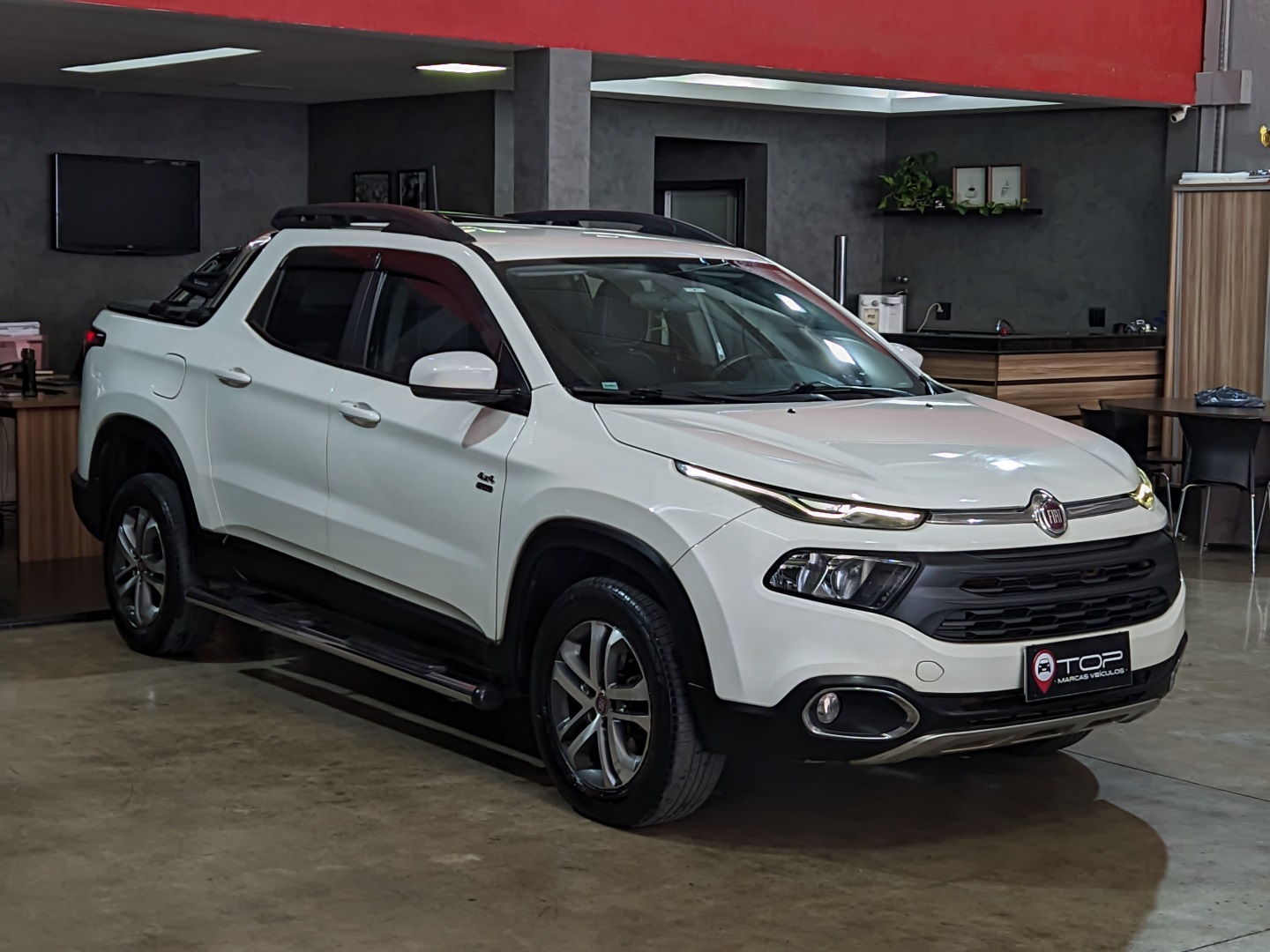 FIAT TORO 2.0 16V TURBO DIESEL FREEDOM 4WD AT9