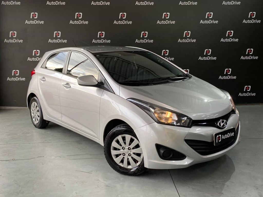 HYUNDAI HB20 1.6 COMFORT 16V FLEX 4P MANUAL