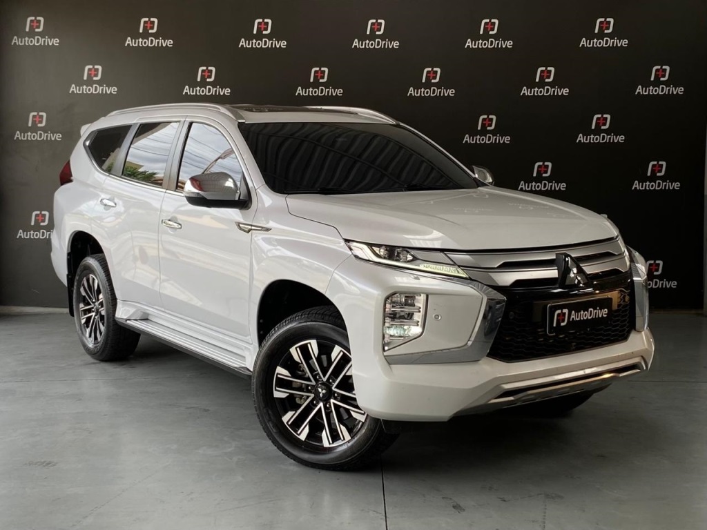MITSUBISHI PAJERO SPORT 2.4 16V MIVEC TURBO DIESEL HPE-S AWD AUTOMÁTICO