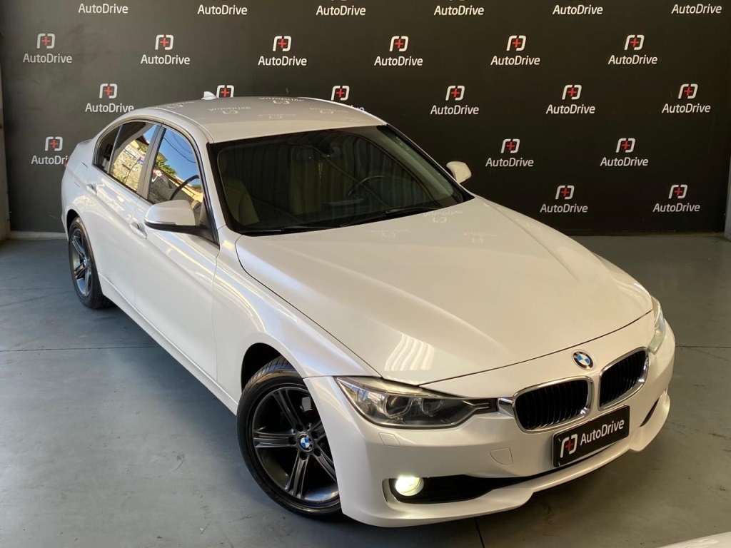 BMW 320i 2.0 16V TURBO GASOLINA 4P AUTOMÁTICO